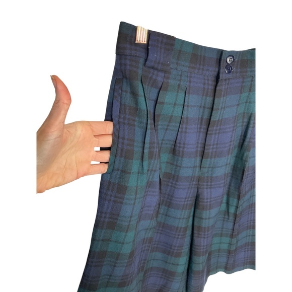 Black Watch Tartan Wool Shorts - Picture 2 of 6